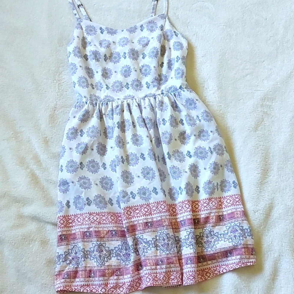 🌿 Garage Sundress - Picture 2 of 5
